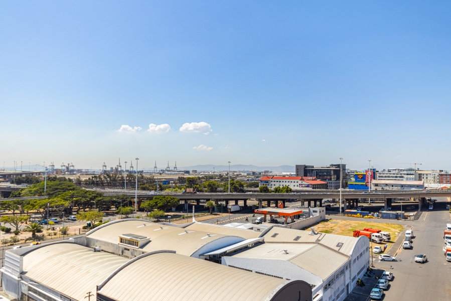 1 Bedroom Property for Sale in Zonnebloem Western Cape